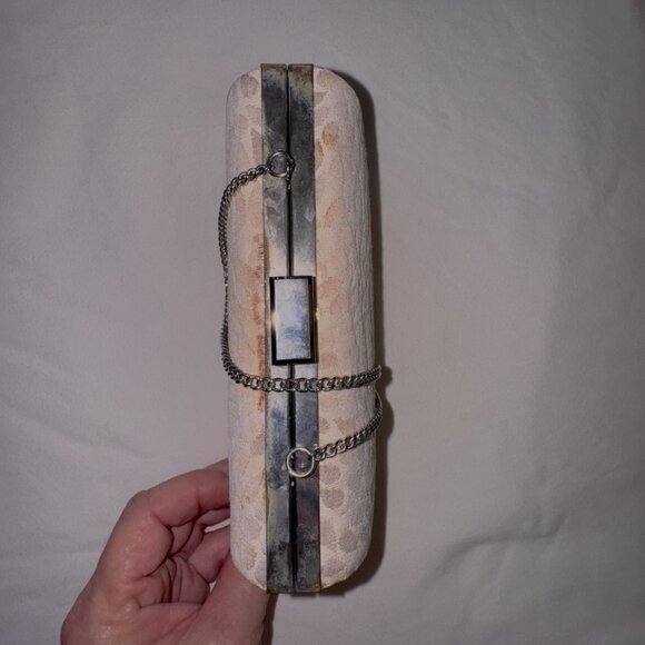 David's Bridal Cream Gold brocade short sleeveless formal Sz 6 with purse - Picture 14 of 16